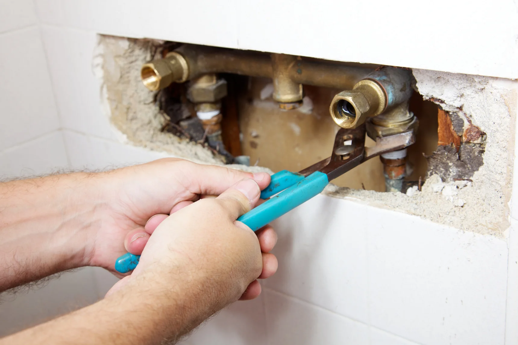 water leak detection for smart homes